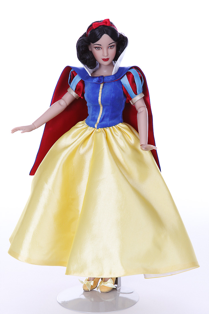 disney snow white collectible doll