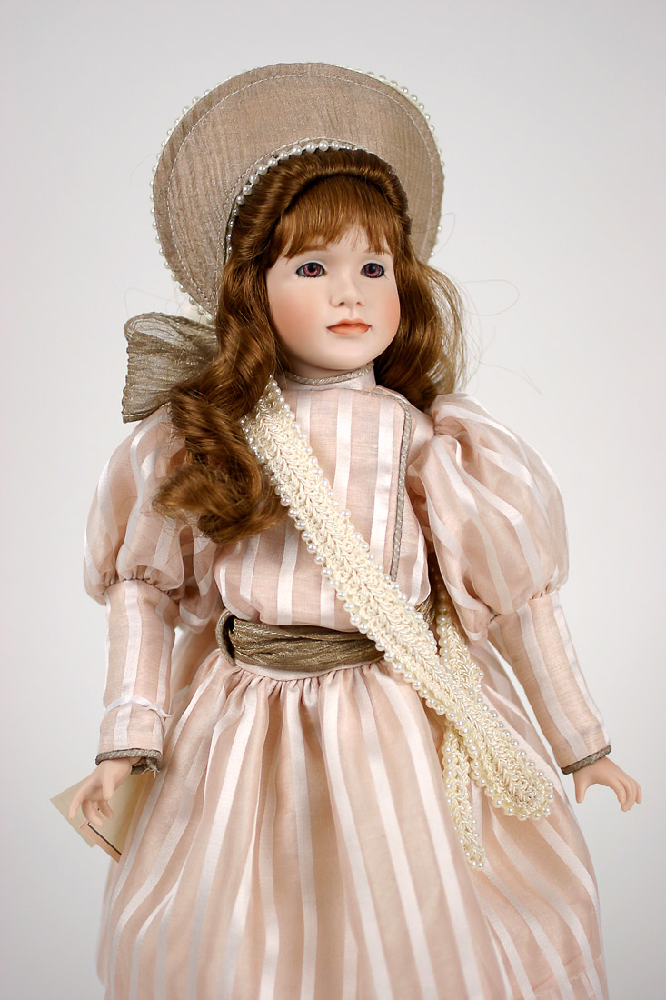 Grand Duchess Anastasia Nicholaievna ltd ed art doll by Wendy Lawton