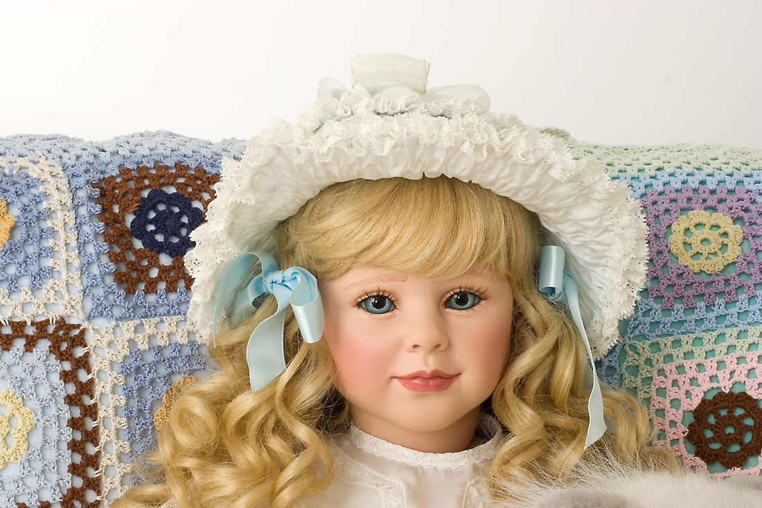 felicity doll