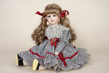 sitting porcelain dolls