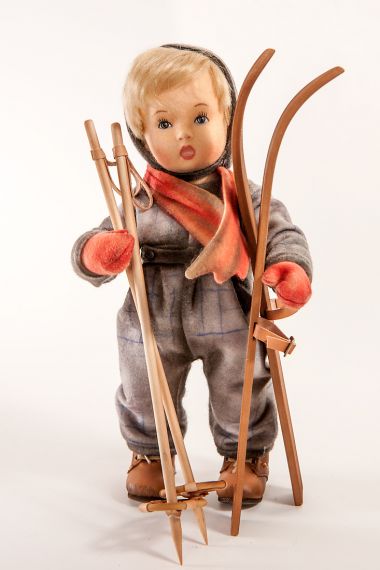 Detail image of Hummel Skier felt doll by R John Wright