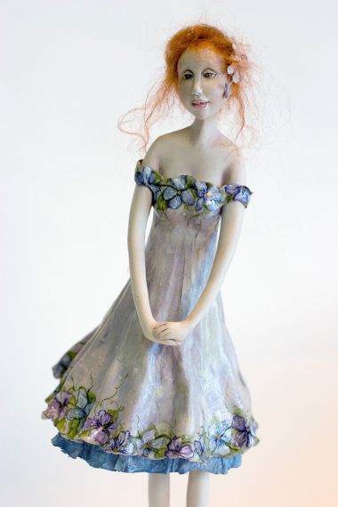 Fiola - collectible one of a kind paperclay art doll by doll artist Yvonne Flipse.