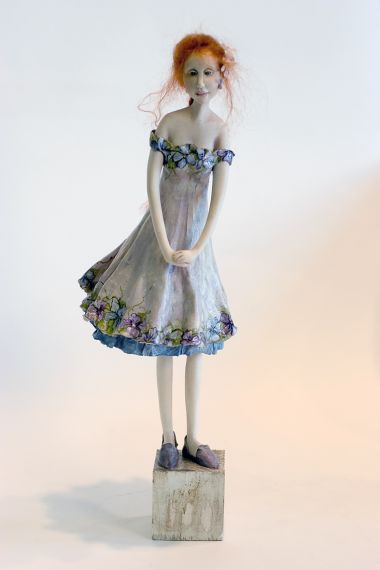 Fiola - collectible one of a kind paperclay art doll by doll artist Yvonne Flipse.