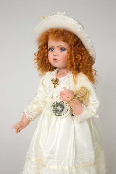 Collectible Limited Edition Porcelain doll Nellie by Jan McLean
