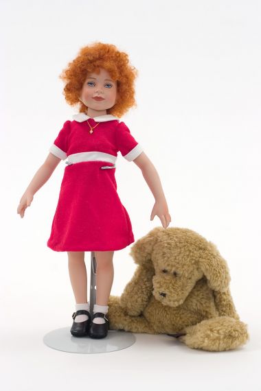 Collectible Limited Edition Porcelain doll Little Orphan Annie by Robert Tonner